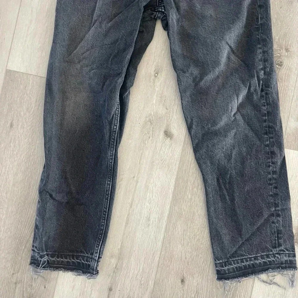 Old Navy High-Waisted Slouchy Straight Distressed Jeans Dark Wash Blue Size 6T - Picture 2 of 9